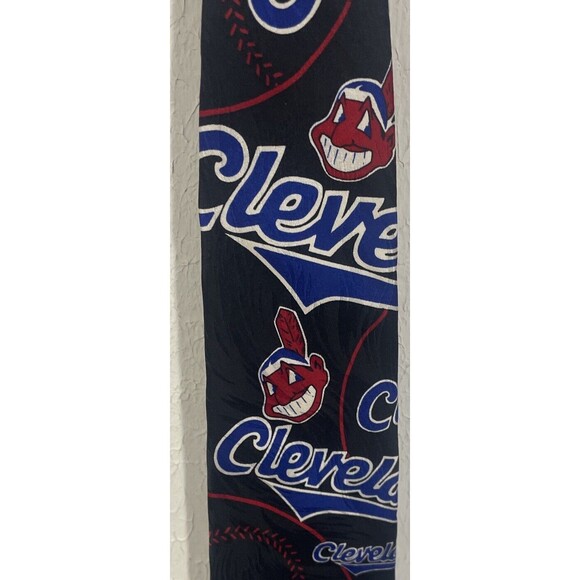 Vintage RM Sport Cleveland Indians Mens Silk Neck Tie Made In USA - Picture 2 of 3